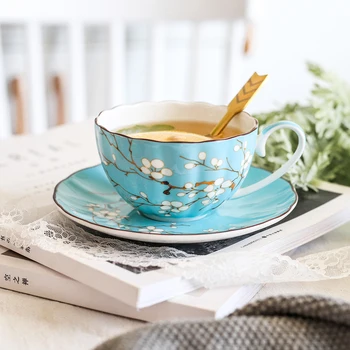 De Înaltă Calitate Bone China Cană Cafea Și Farfurie Farfurie Ceramica Ceai După-Amiaza Ceai De Flori De Partid Desert Plat Acasă Drinkware